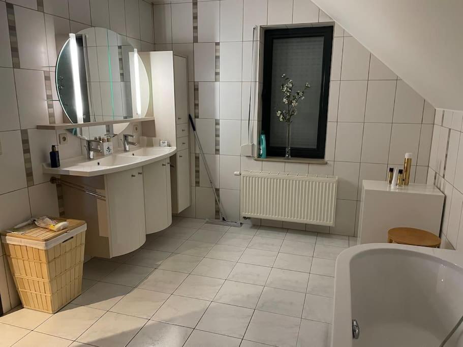 Wilgentuin Villa Bekkevoort Buitenkant foto